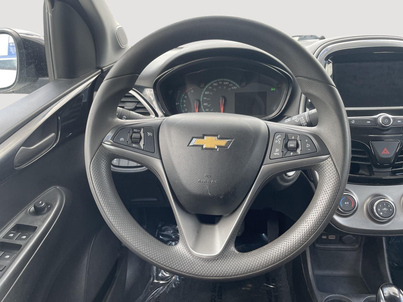 Used 2021 Summit White Chevrolet 1LT image 23