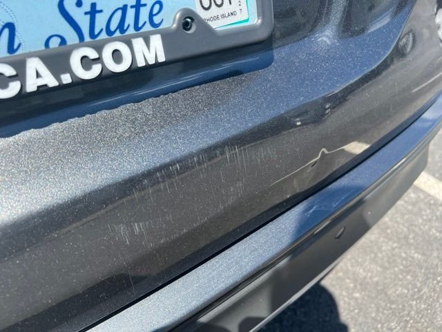 Used 2019 Gray Lincoln Select image 9