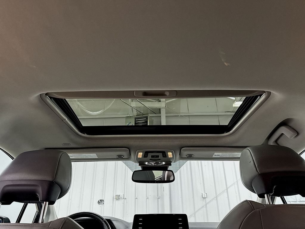 Used 2024 Toyota Sienna Van