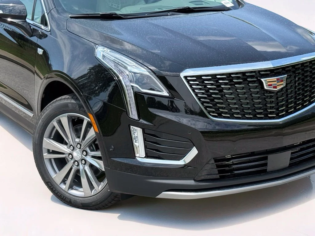 Used 2026 Stellar Black Metallic Cadillac Premium Luxury image 6