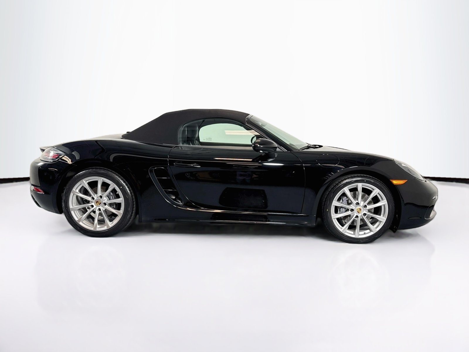 Used 2024 Black Porsche  image 8