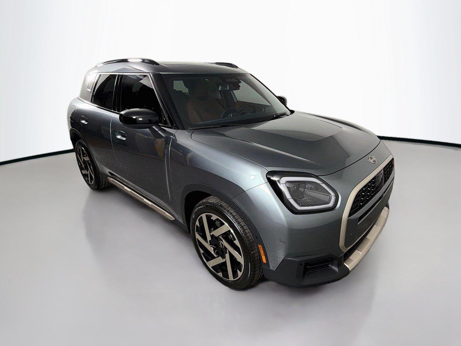 New 2027 Smokey Green Metallic MINI Iconic image 3