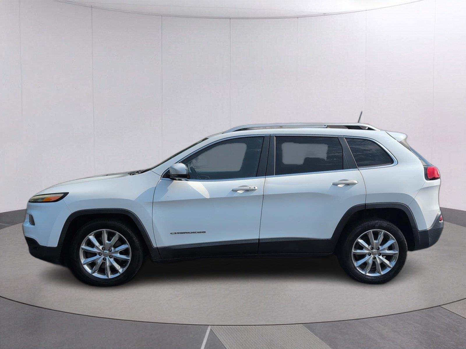 Used 2016 Jeep Cherokee Limited with VIN 1C4PJLDB9GW229616 for sale in Hattiesburg, MS