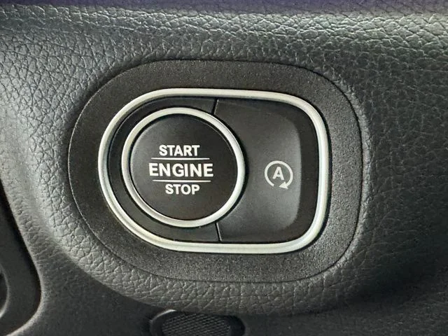 Used 2024 Polar White Mercedes-Benz GLE 450 image 25
