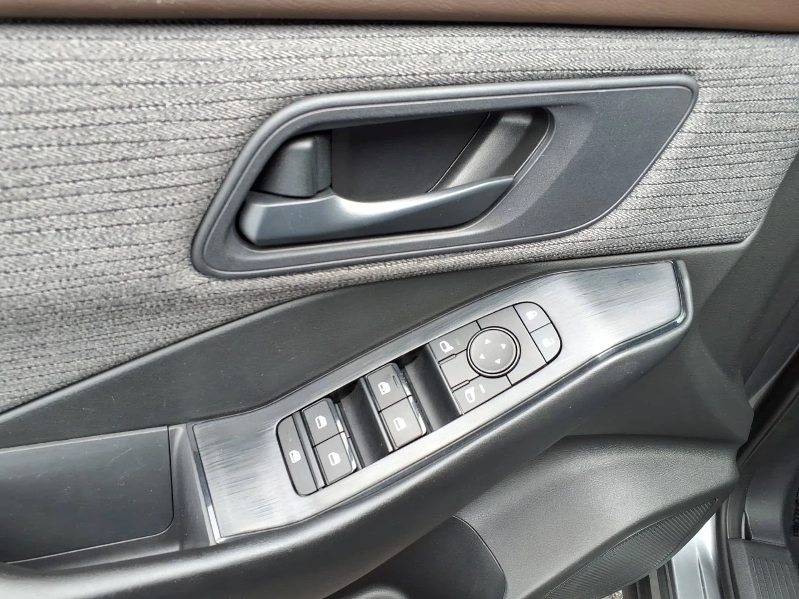 Used 2023 Gun Metallic Nissan S image 15