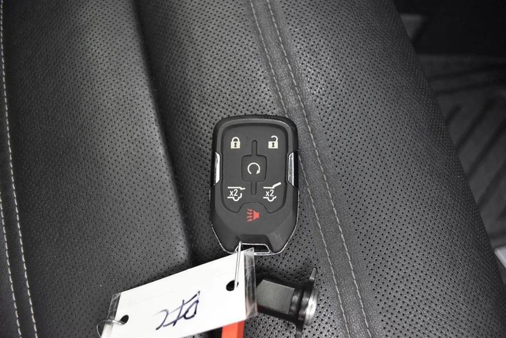 Used 2019 Black GMC Denali image 30