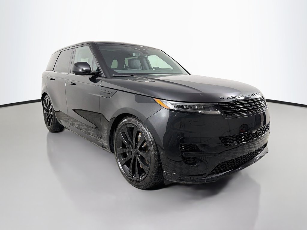 New 2027 Santorini Black Land Rover  Dynamic SE P530 image 3