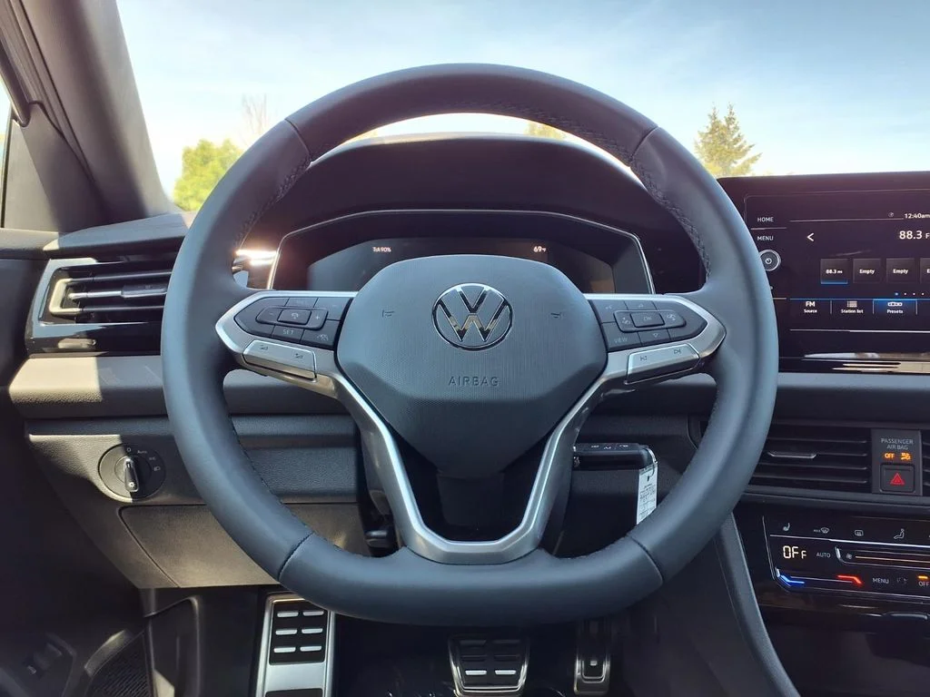 New 2026 Platinum Gray Metallic Volkswagen 1.5T Sport image 13