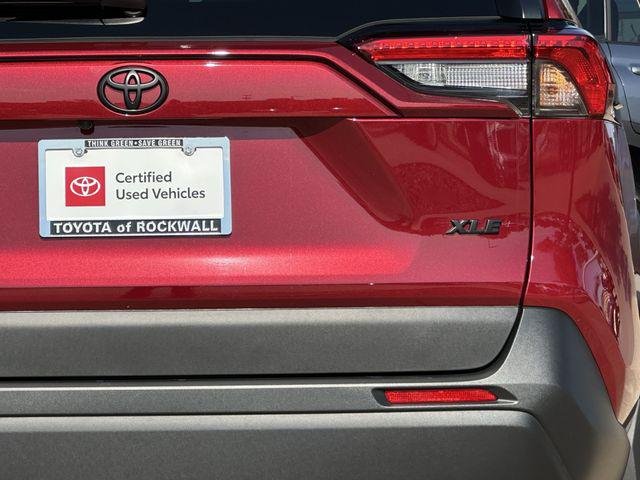 Certified Used 2025 RED MC. Toyota  image 28