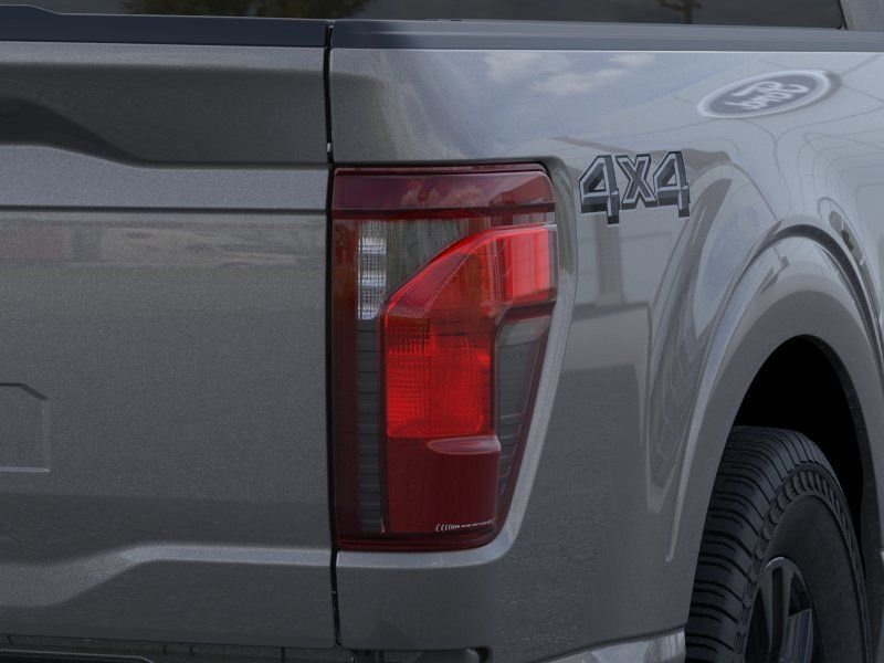 New 2026 Gray Ford XLT image 21