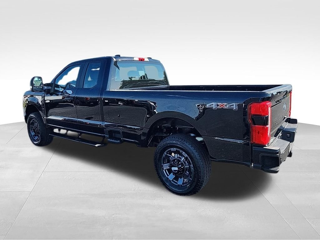 2026 Ford F-350 Super Duty XL - Photo 6