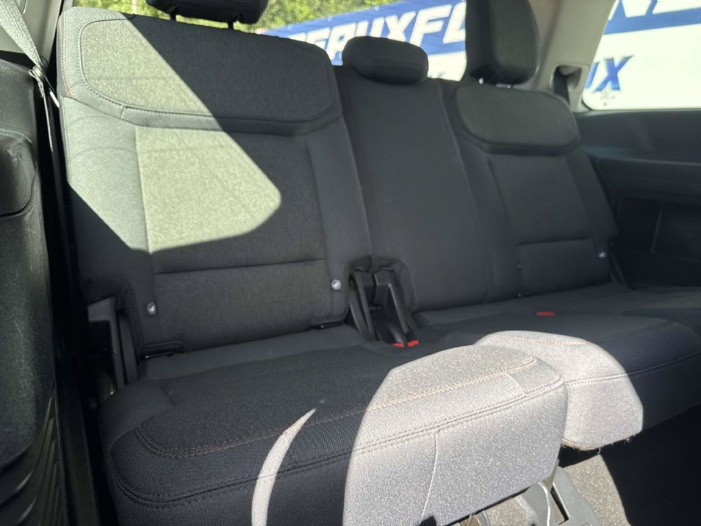Used 2025 Black Ford Active image 17