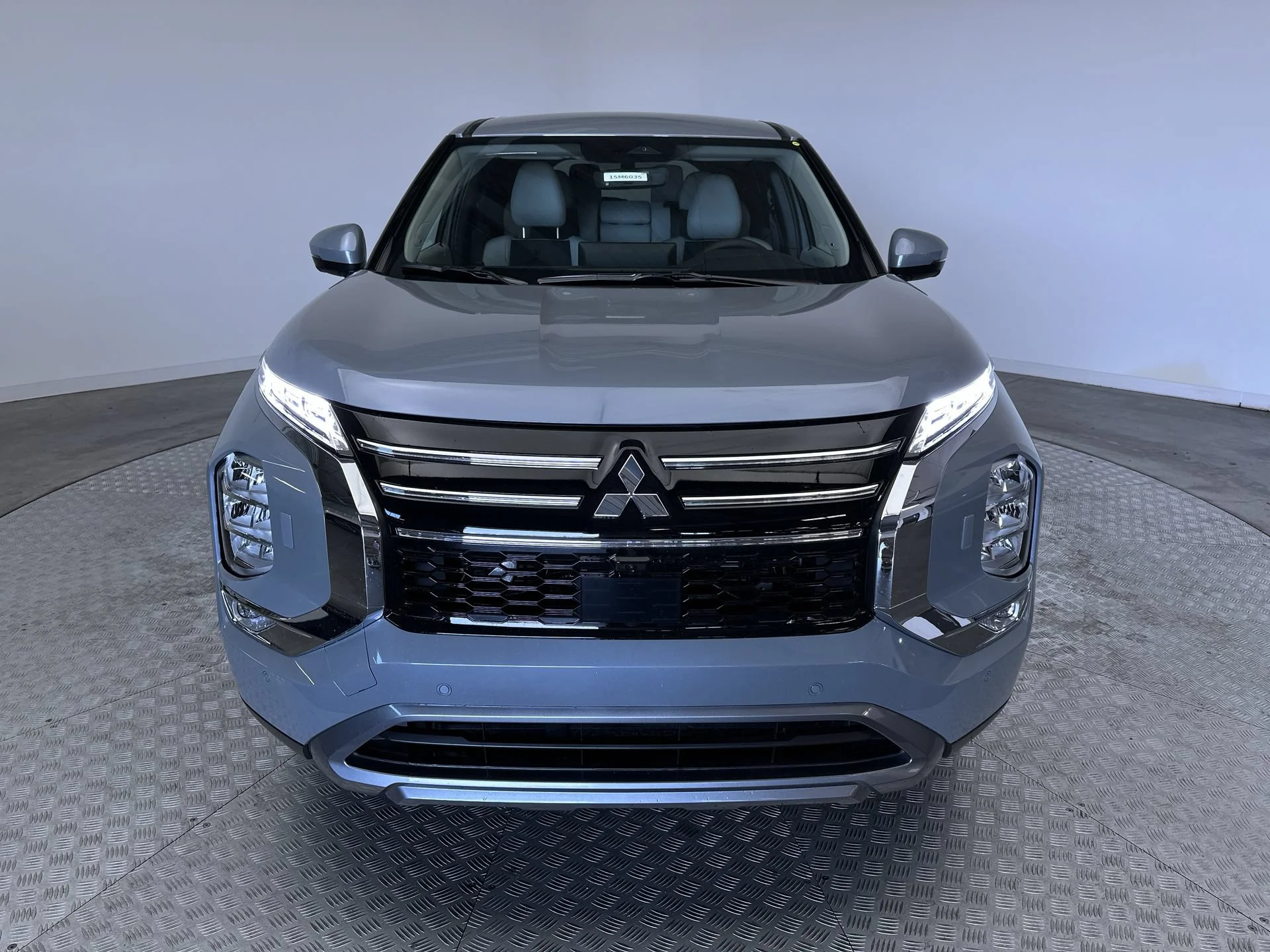 New 2026 Moonstone Gray Metallic Mitsubishi SE image 31