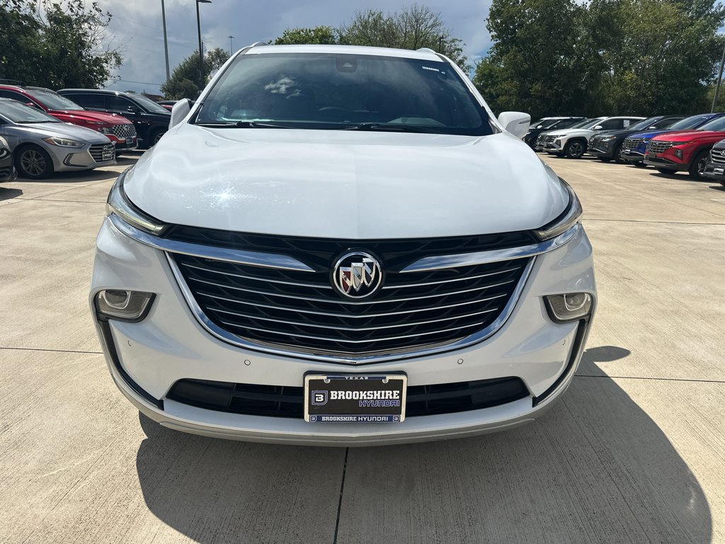 Used 2023 Summit White Buick Essence image 30