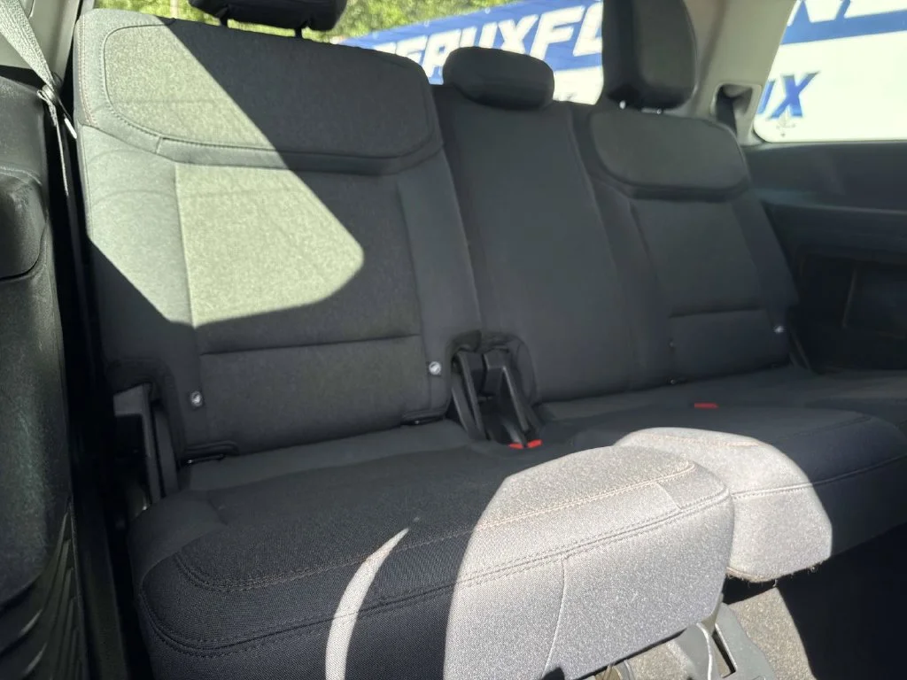 Used 2025 Black Ford Active image 17