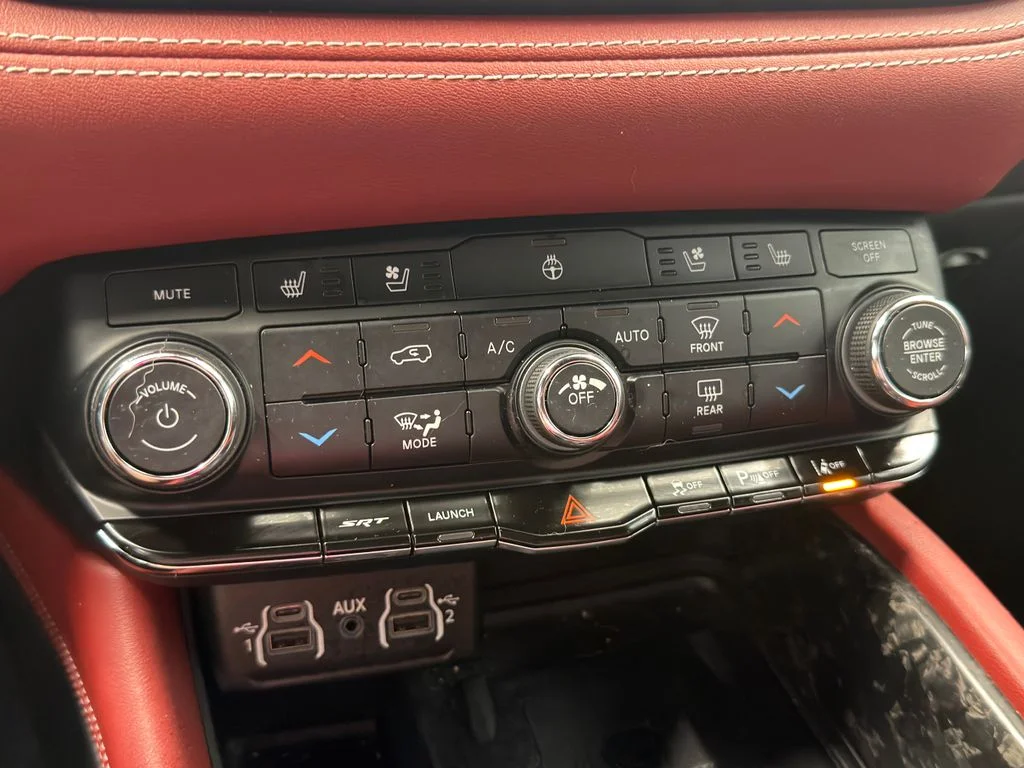 Used 2023 Silver Dodge SRT Hellcat Premium image 33