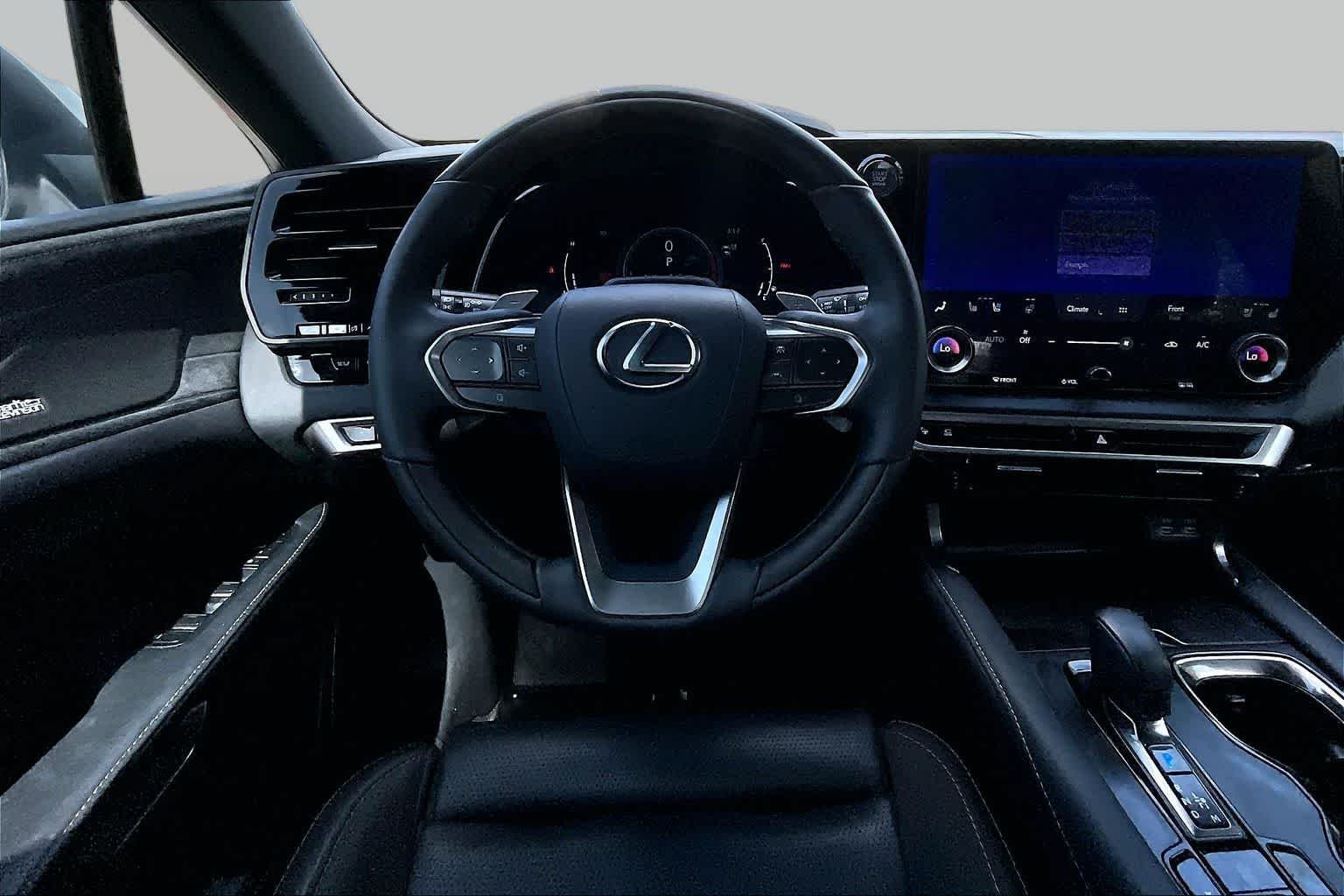 Used 2024 Eminent White Pearl Lexus Luxury image 6