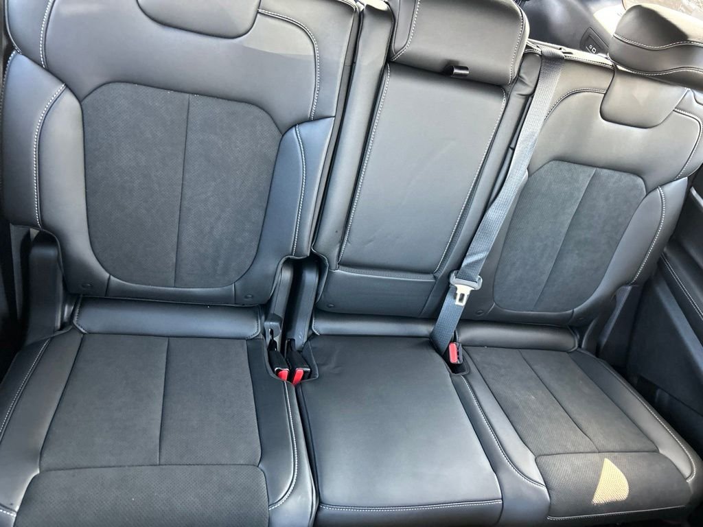 New 2026 Baltic Gray Metallic Clearcoat Jeep Altitude image 21