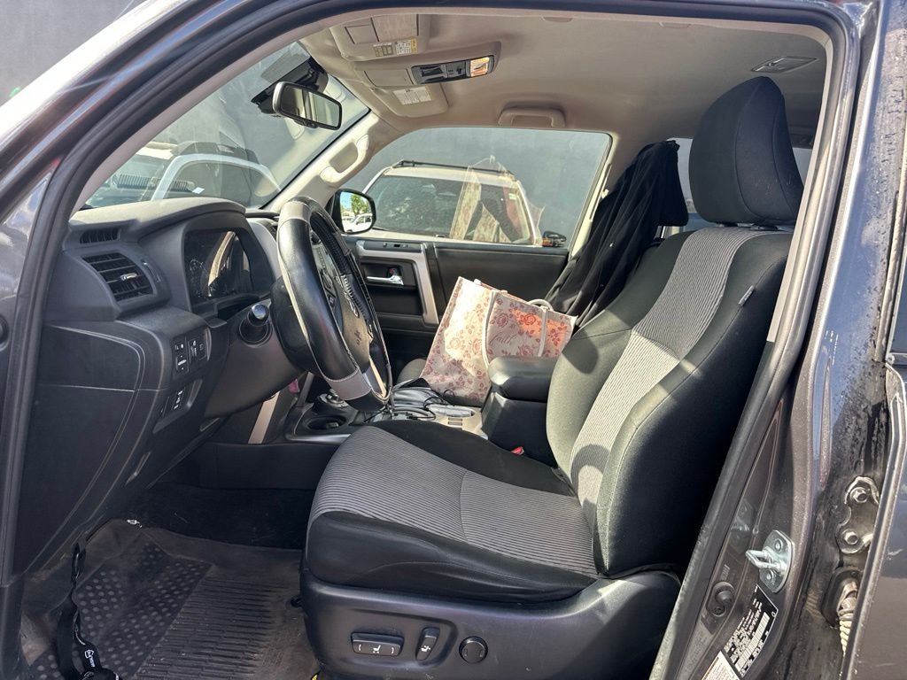 Used 2020 Gray Toyota SR5 image 15
