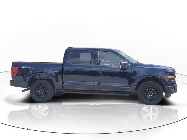 Used 2024 Blue Ford XLT image 4