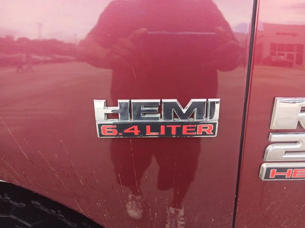 Used 2018 Red Ram Lone Star image 11