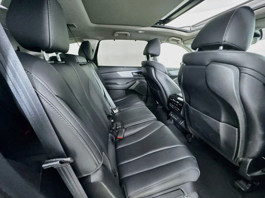 Used 2023  Acura Technology image 37