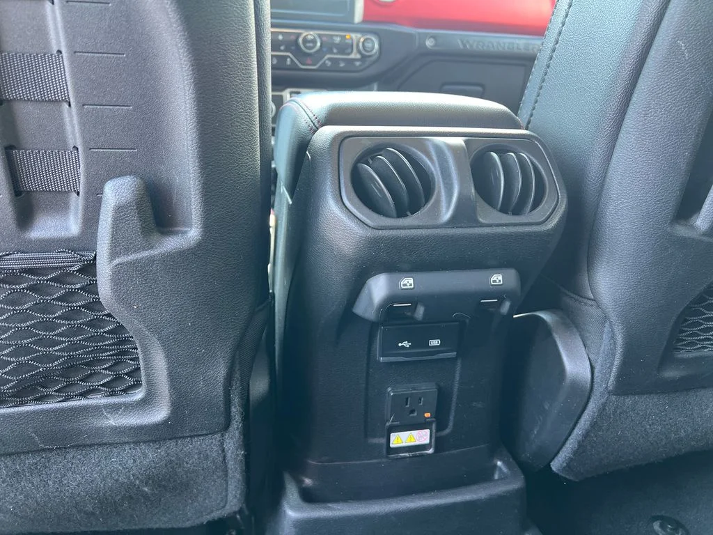 Used 2020 Gray Jeep Unlimited Rubicon image 40
