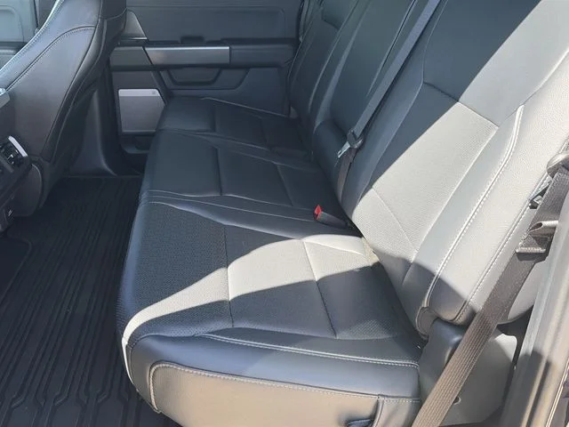 Used 2025 Blue Ford Lariat image 14