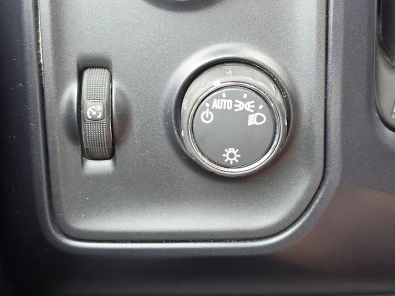 Used 2024 Summit White Chevrolet Work Truck image 19