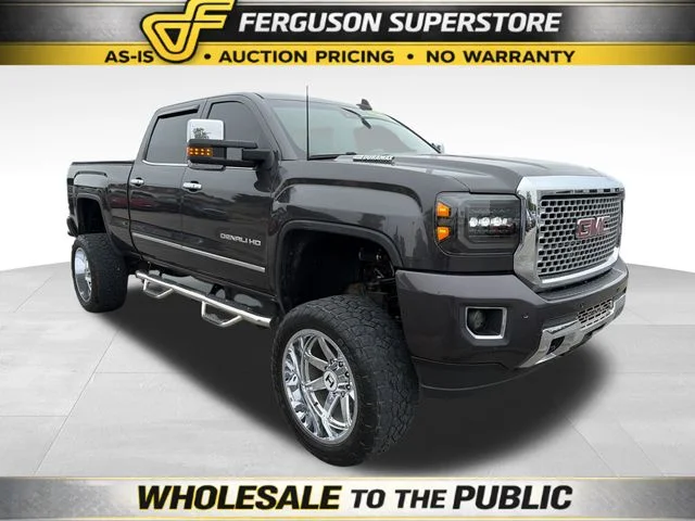 2015 GMC Sierra 4WD Crew Cab Short Box's photo