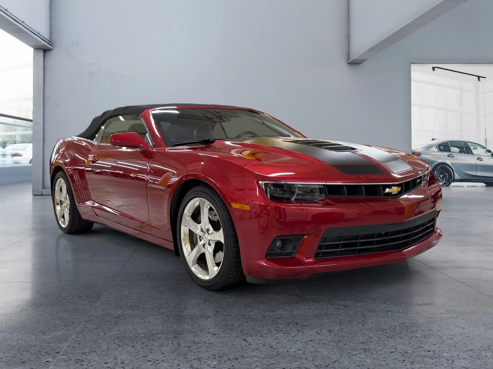 Used 2015 Red Chevrolet SS image 7