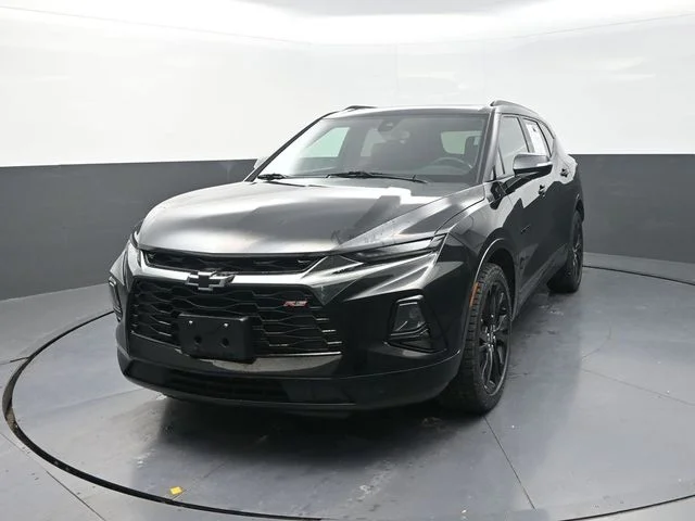 Used 2021 Black Chevrolet RS image 6