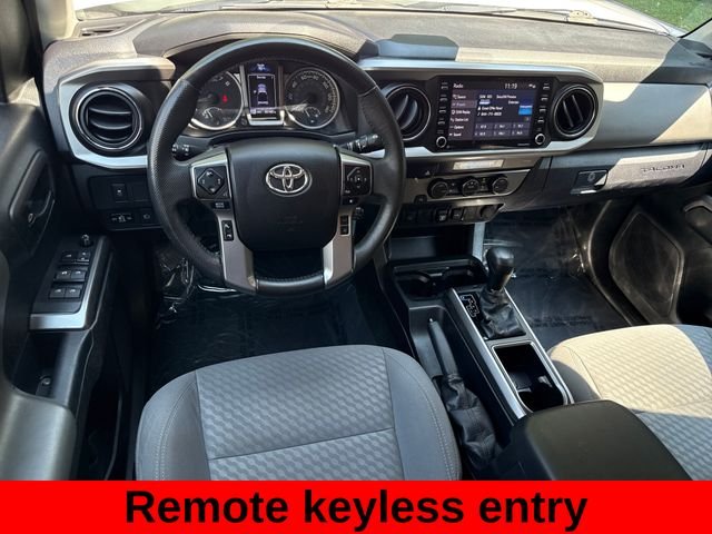 Used 2021 White Toyota SR5 image 22