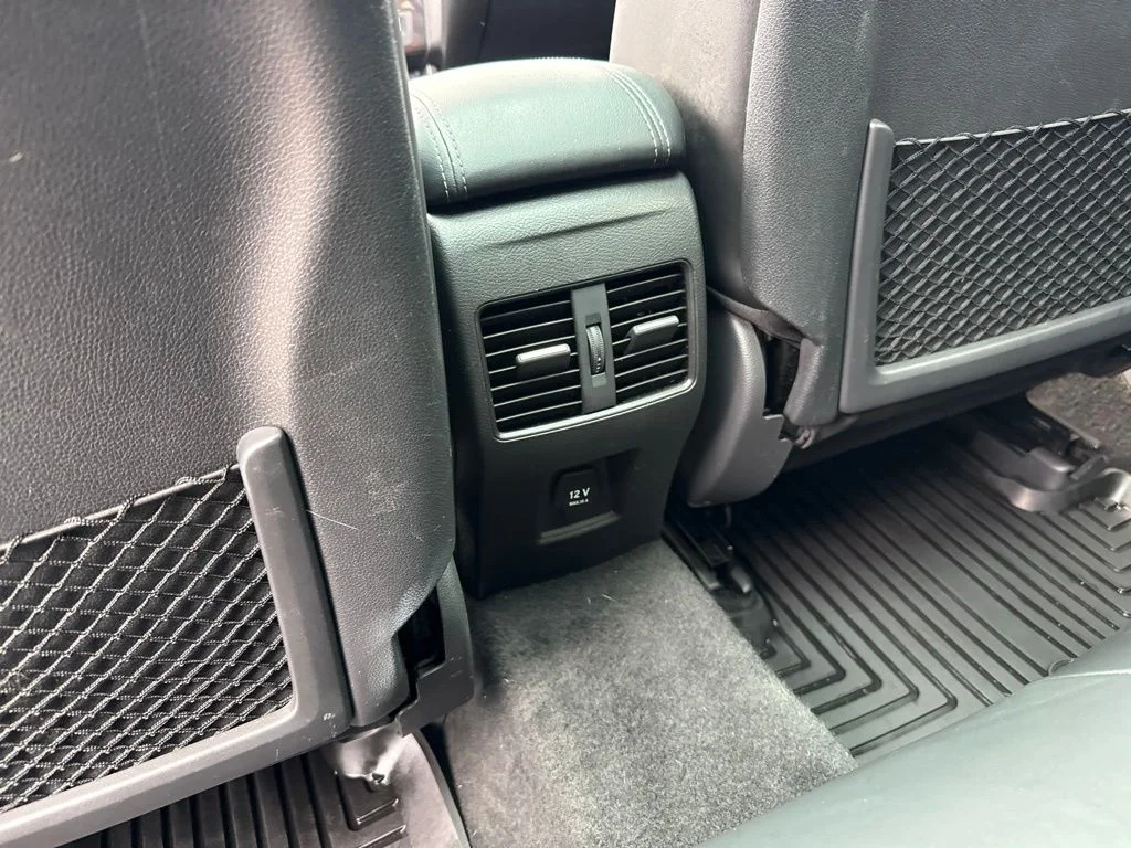 Used 2017 Graphite Shadow INFINITI Premium image 26