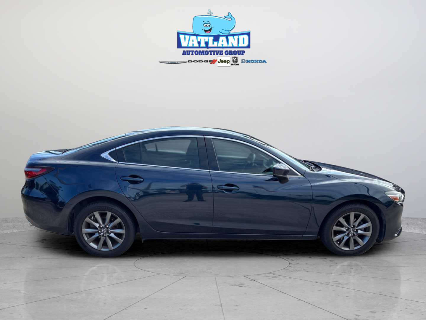 Used 2018 Blue Mazda Sport image 6