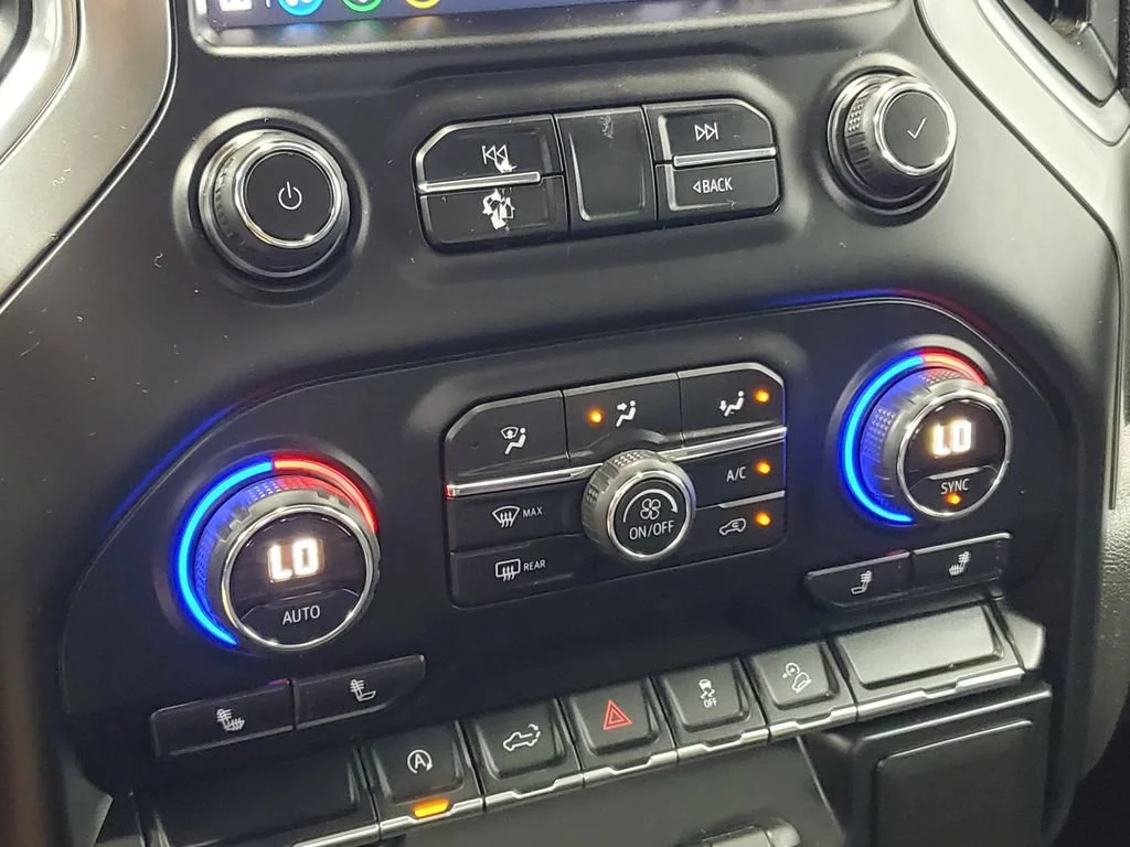 Used 2019 SHADOW GRAY METALLIC Chevrolet RST image 16