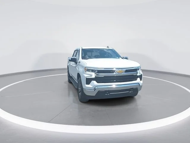 Used 2024 White Chevrolet LT image 3