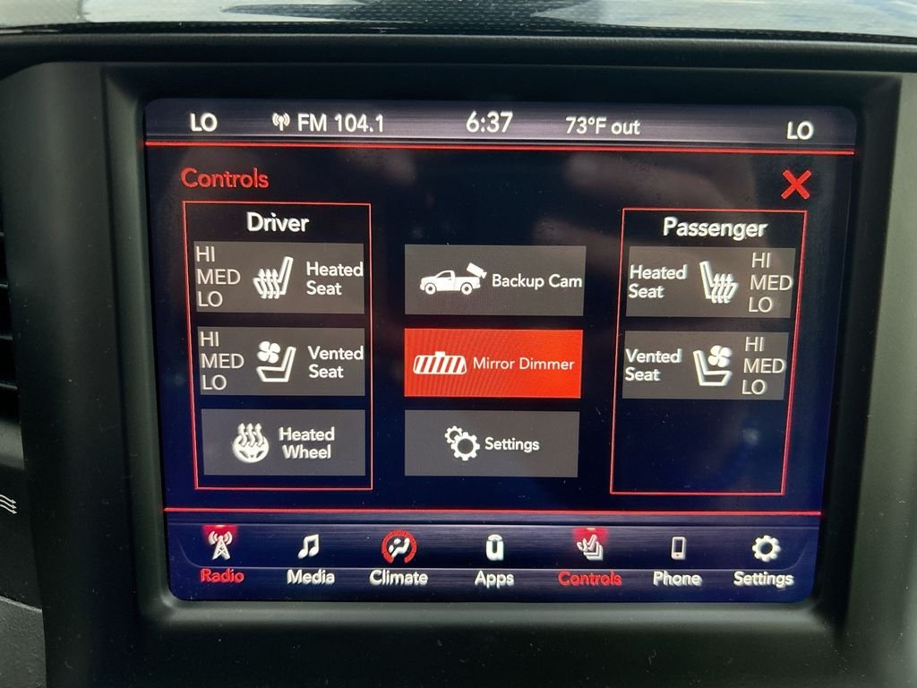 Used 2019 Black Ram Laramie image 29