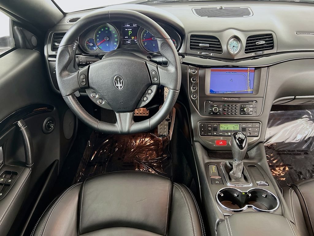 Used 2016 White Maserati Sport image 21