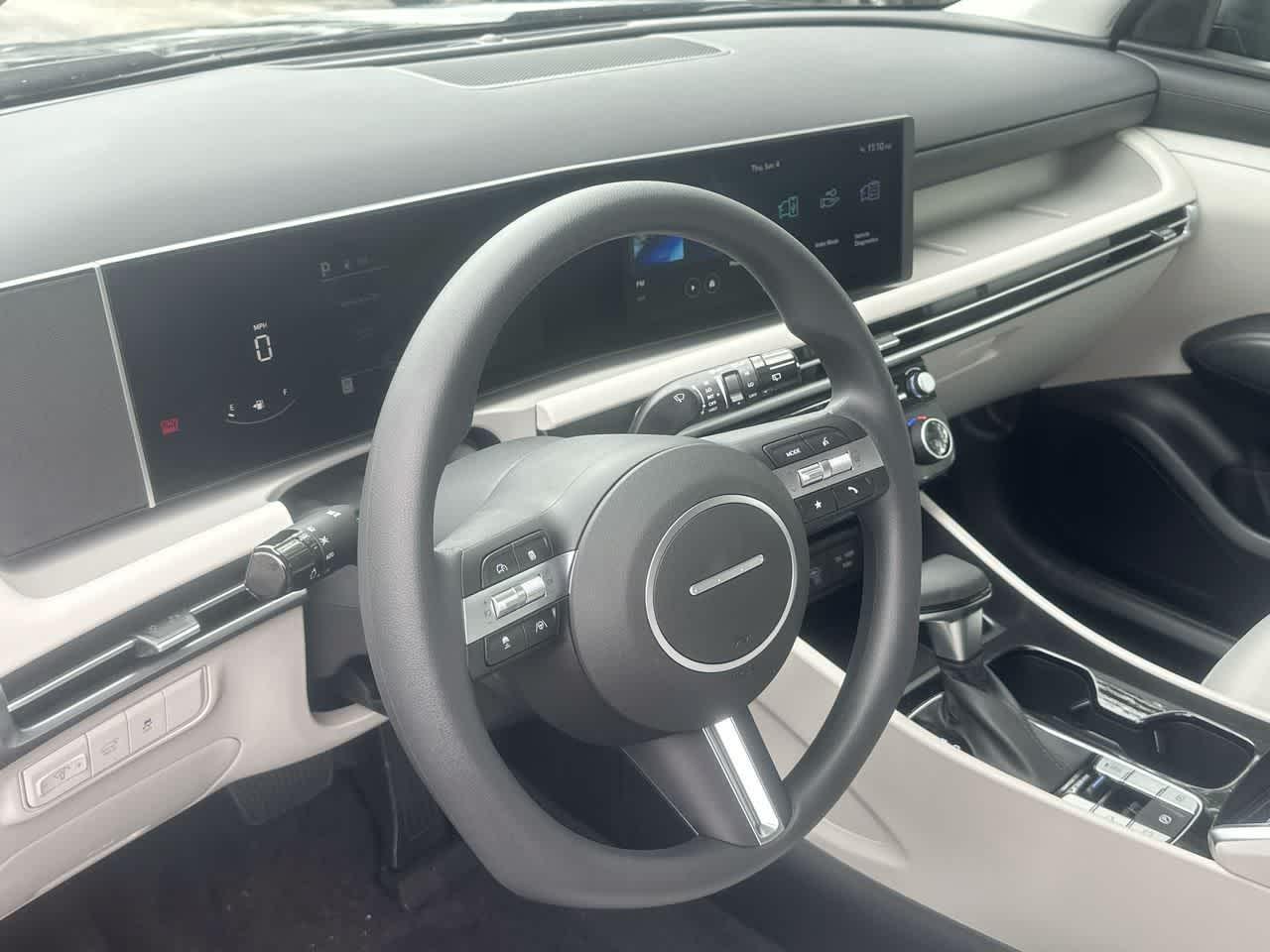 New 2026 Phantom Black Hyundai SEL FWD image 42