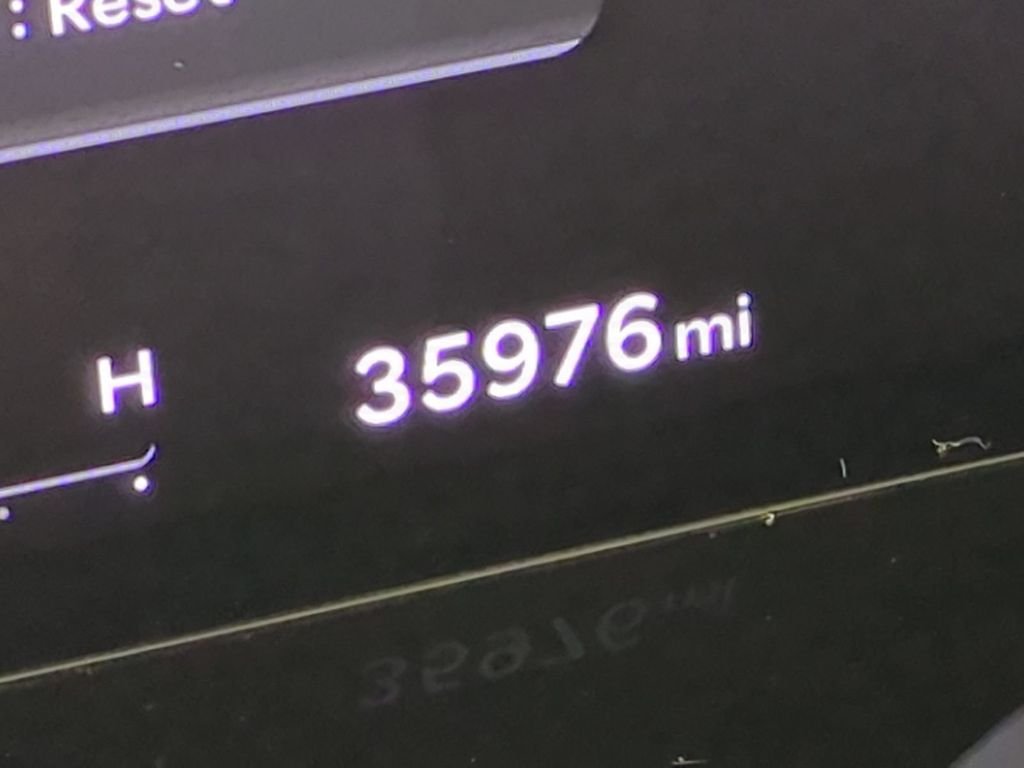 2025 GENESIS GV80 Standard - Photo 37