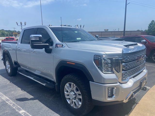 Used 2022 Quicksilver Metallic GMC Denali image 6