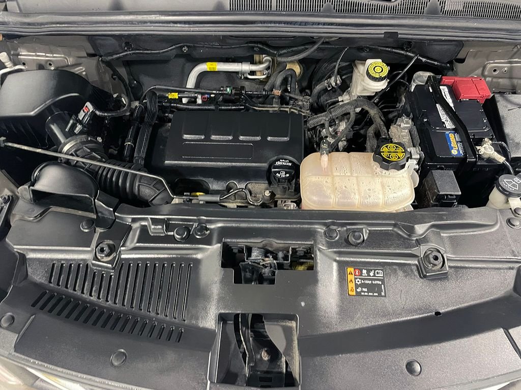 Used 2021 Gray Chevrolet LT image 37