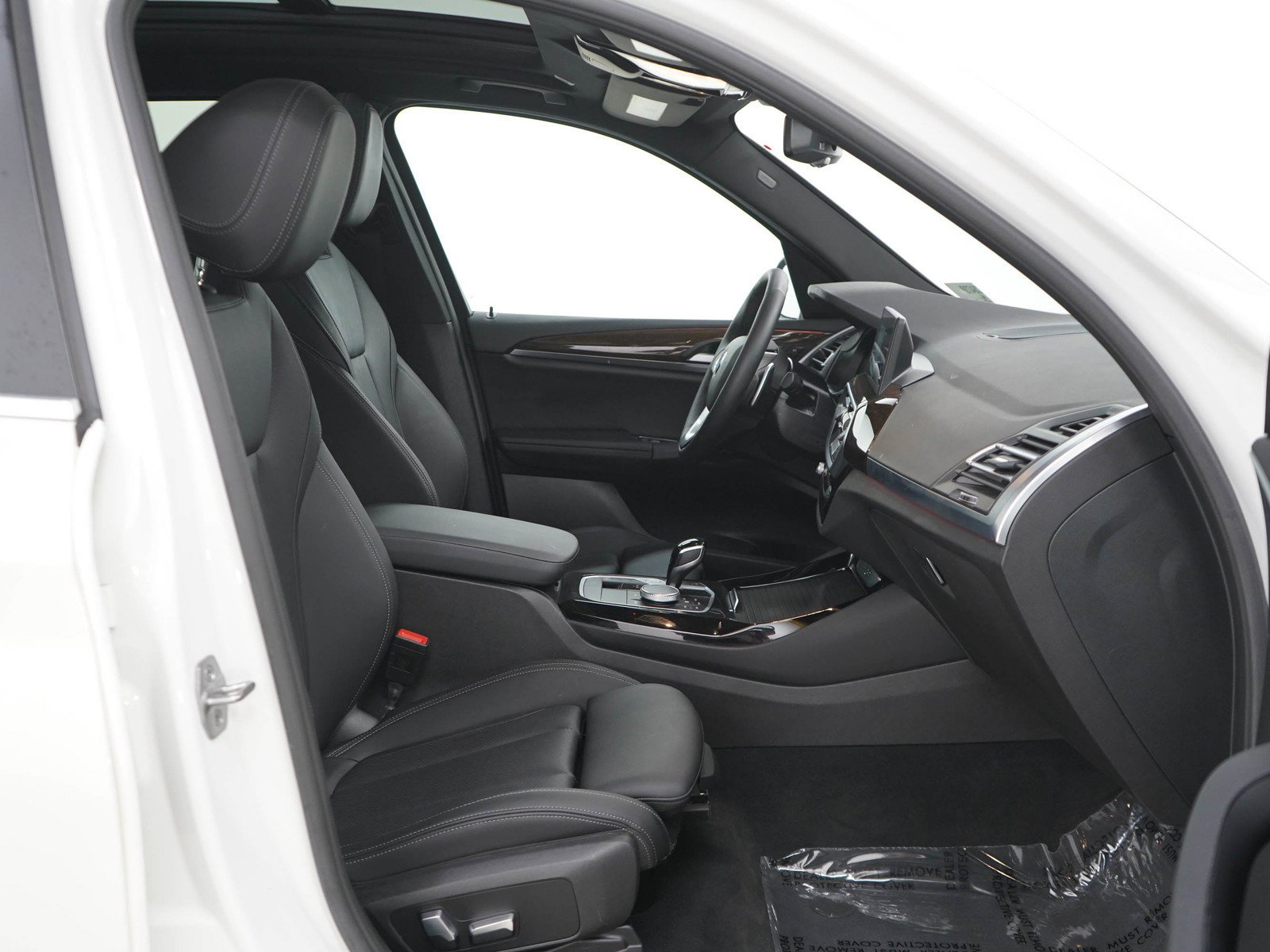 Used 2023 White BMW xDrive30i image 11
