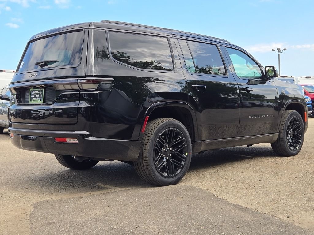 New 2026 High Gloss Black Exterior Paint Jeep Limited Reserve image 13