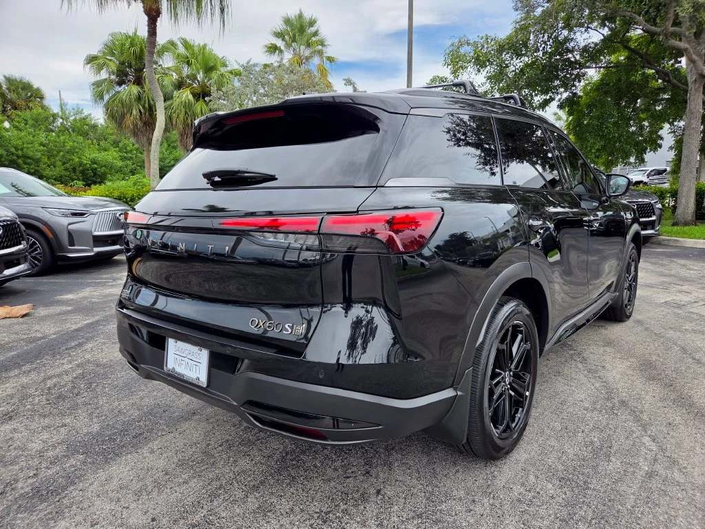 Used 2026 Black INFINITI SPORT image 11