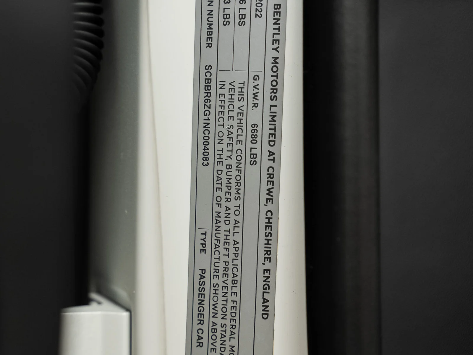 Used 2022 White Bentley  image 60