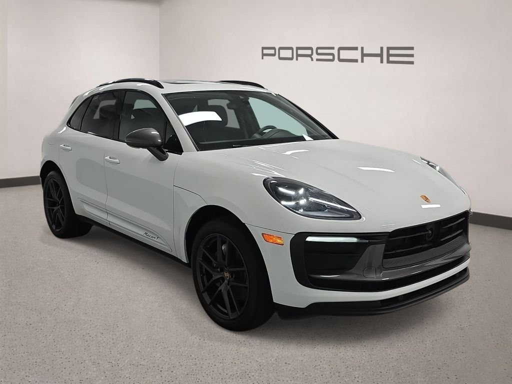 Certified Used 2023  Porsche T image 8