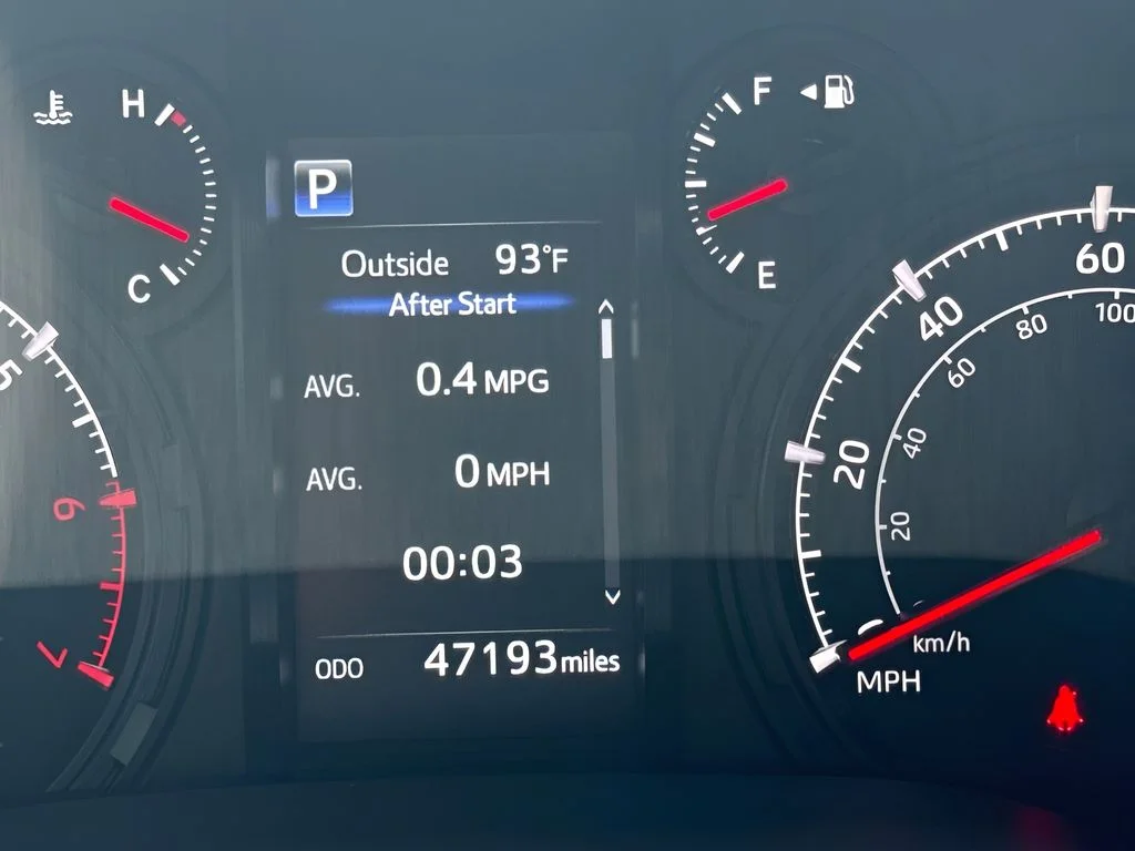 Used 2022 Red Toyota SR5 image 21