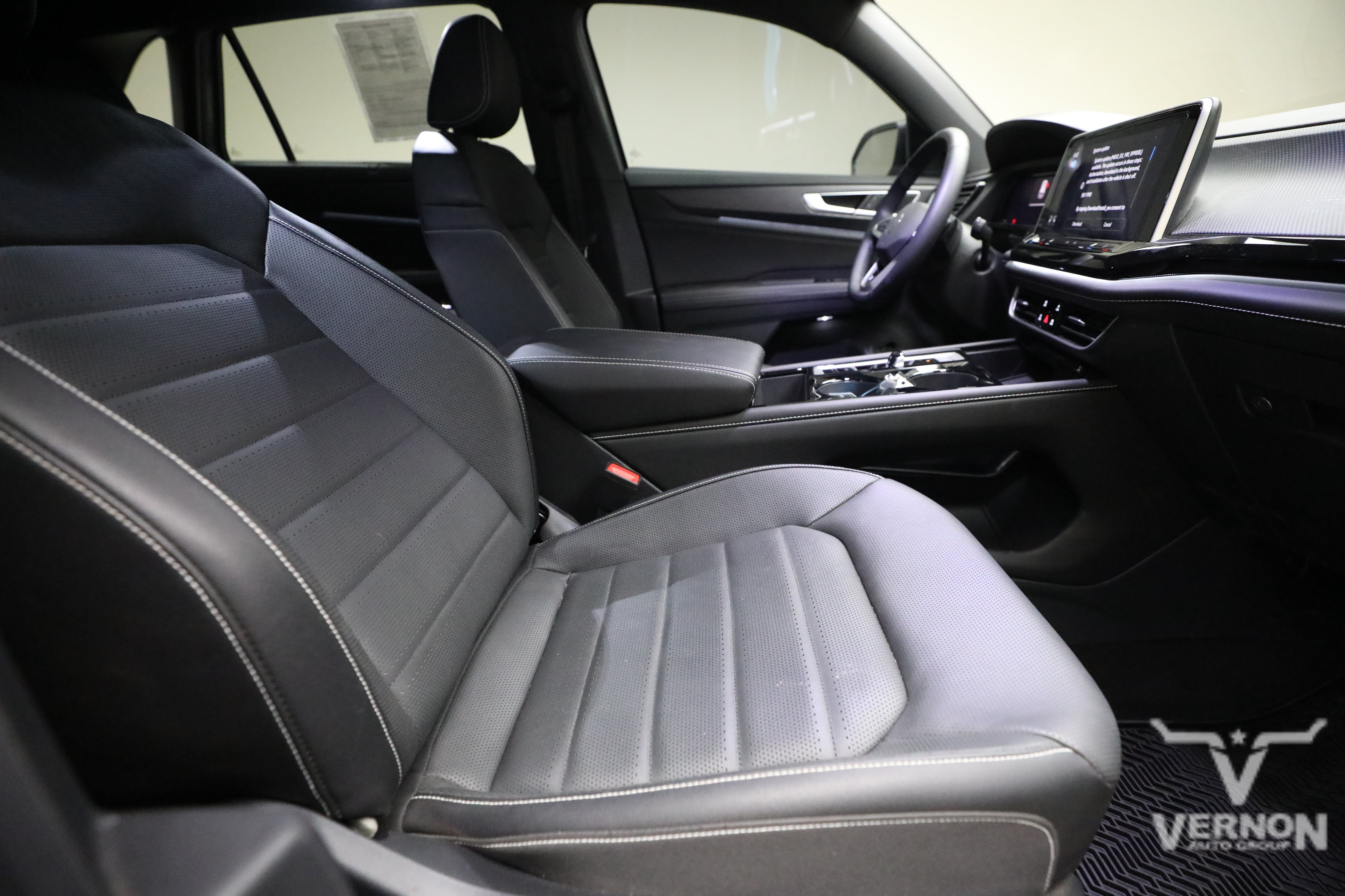Used 2026 Silver Mist Metallic Volkswagen Y image 11